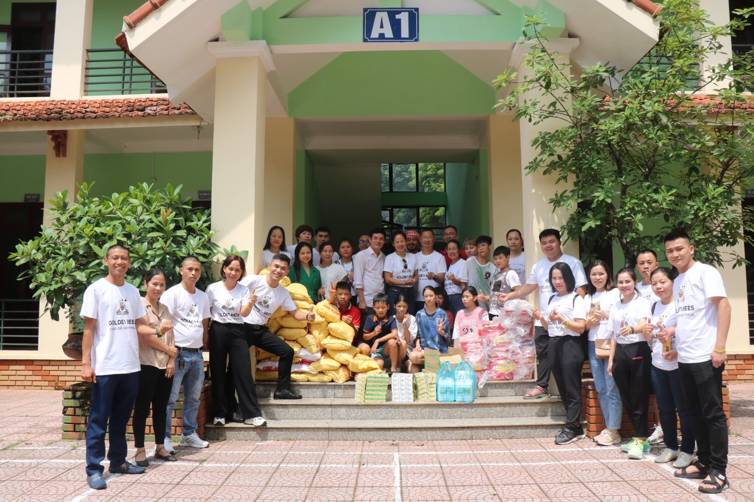Nhà Đào tạo Huệ Nguyễn Thăm trung tâm phục hồi chức năng người khuyết tật Thuỵ An, Ba Vì, Hà Nội 3